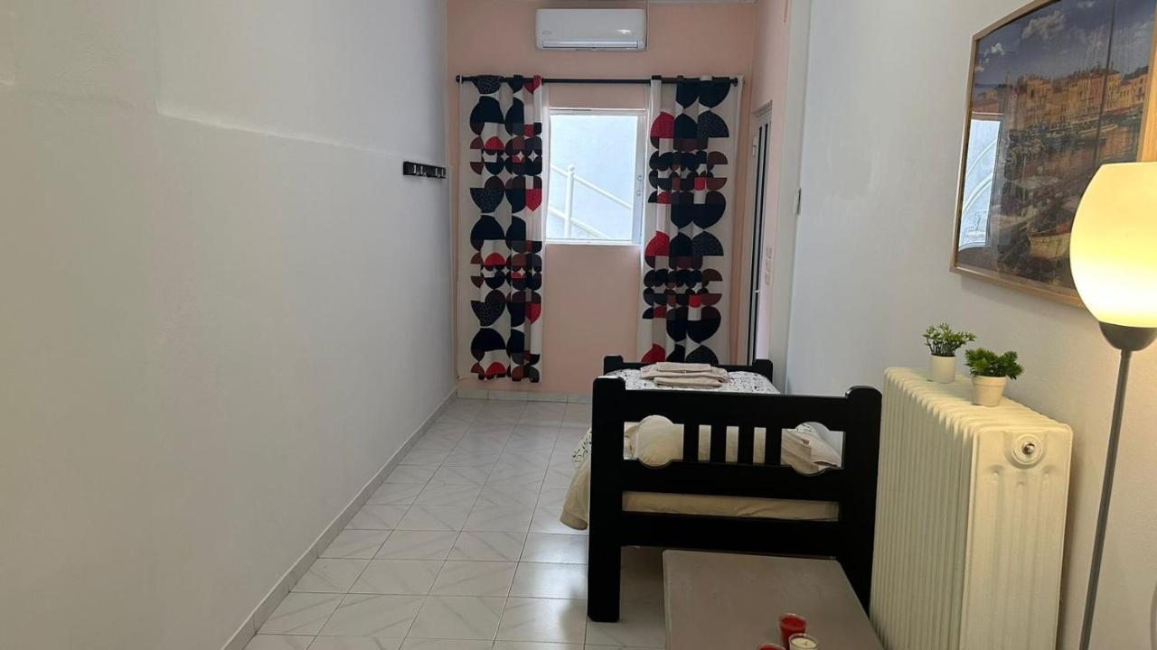 La Vita Apartments-Near Airport & Sea Artemida  Ngoại thất bức ảnh